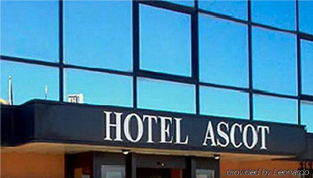 Hotel Ascot Бинаско Экстерьер фото